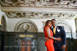 engagement photos at the chicago cultural center