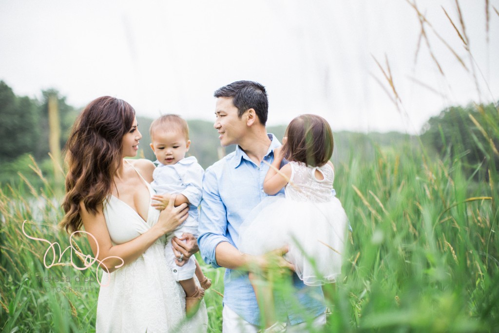 whimsical airy field floral family session chicago grassy knoll-12