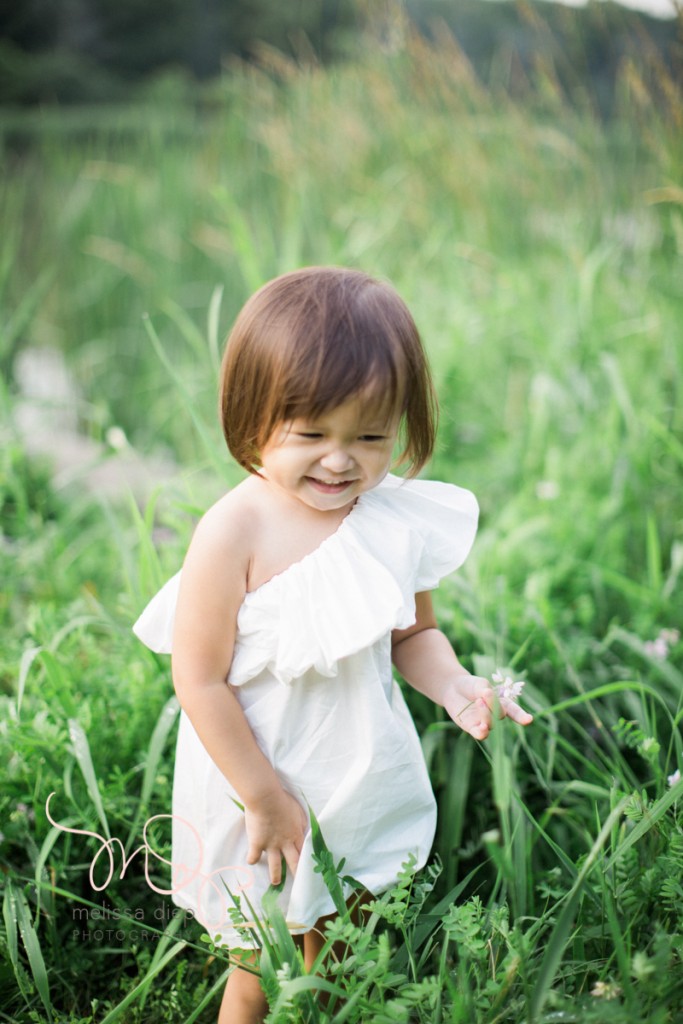 whimsical airy field floral family session chicago grassy knoll-18