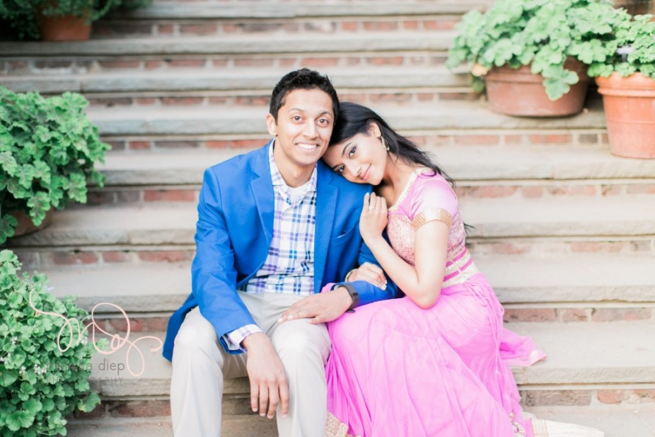 romantic fun indian engagement pictures at chicago botanic garden