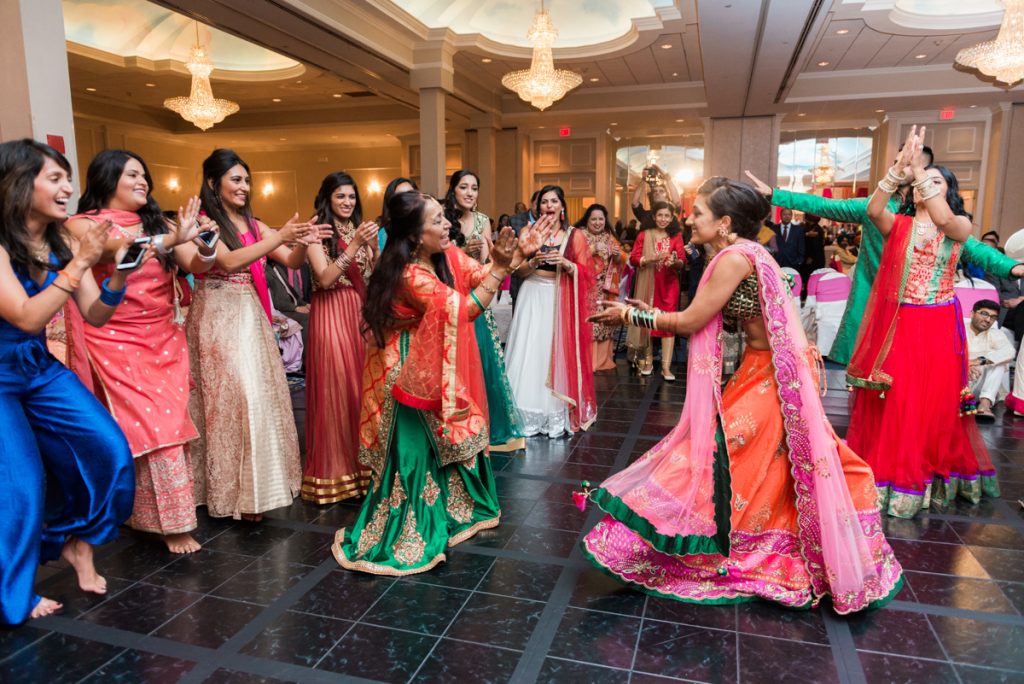 chicago sangeet indiant sikh wedding photographer