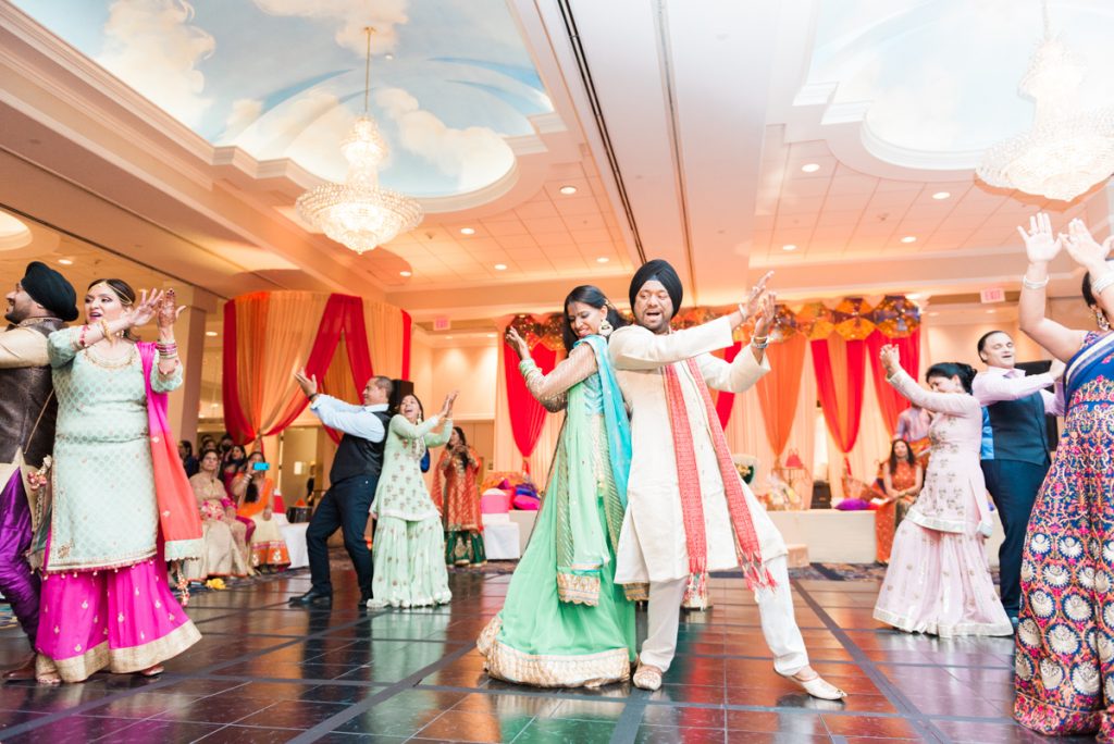 chicago sangeet indiant sikh wedding photographer